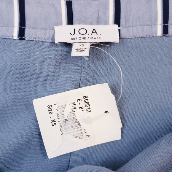 NWT J.O.A. High Waist Crop Pants Blue White Stripe XS - Picture 9 of 10